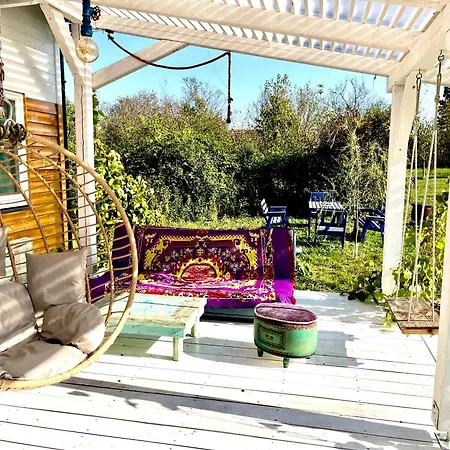 Bohemian Eco At Balaton شقة